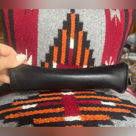 ***AUTHENTIC GUCCI WRISTLET*** - Picture 13 of 13